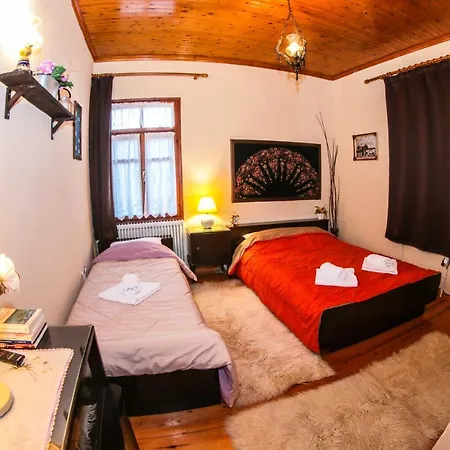 Mylos بيت ضيافة